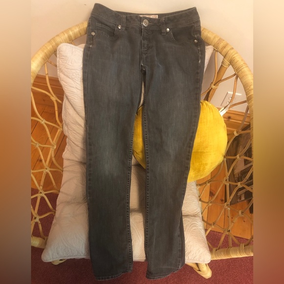 Brody Women’s grey/black skinny jeans. Size 30. - Picture 5 of 8